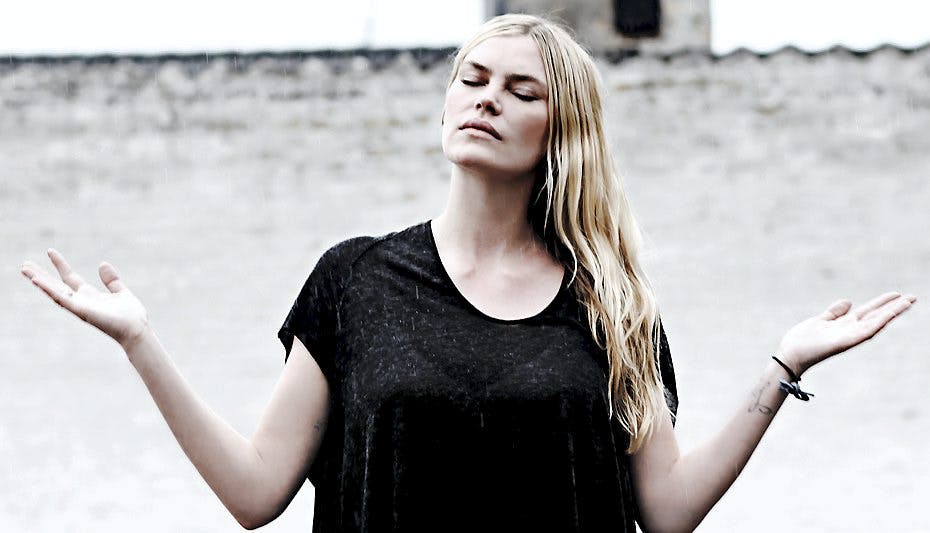 Modellen fortæller om arbejdet i ny film