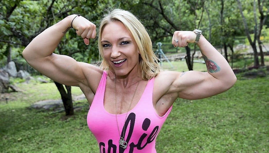 Stine Kronborg har brugt halvandet år på at træne sig op til en bodybuilder-konkurrence