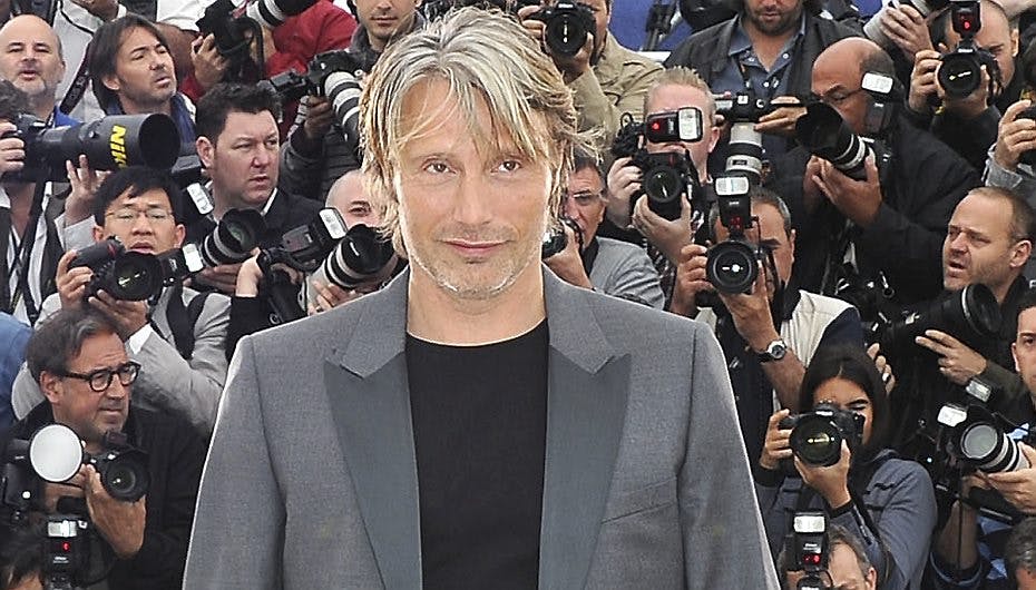 Mads Mikkelsen lod sig hylde af kulturminister Marianne Jelved, men ville ikke hyldes af seoghør.dk