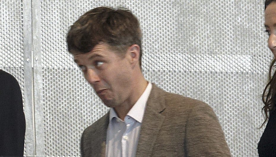 Det kan være svært at finde en grimasse, der kan passe - også selv om man er kronprins