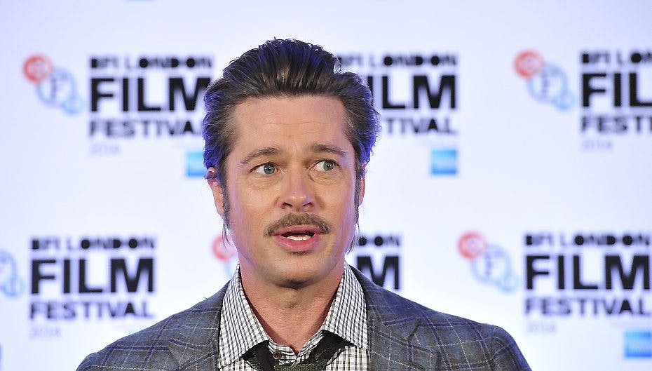 Brad Pitt blev gået på klingen om Angelina Jolie og Jennifer Aniston.