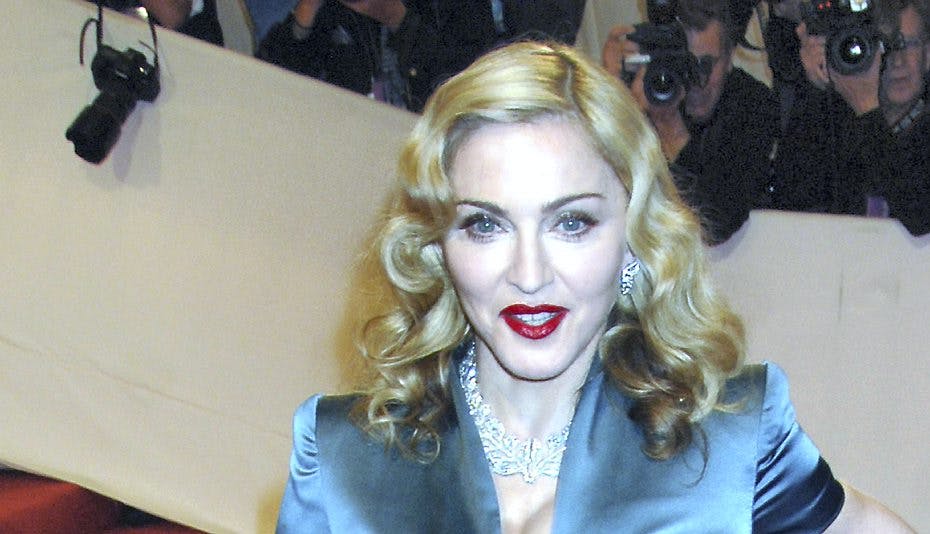 Madonna er klar i spyttet - Kanye overtager hendes plads med tiden. Foto: All Over