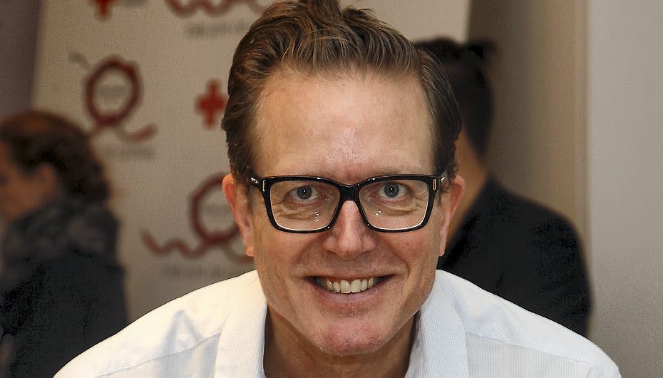 Peter Myginds mor, Jytte Abildstrøm, har man set et hav af gange - farmand Søren derimod, holder sig væk fra den røde løber.