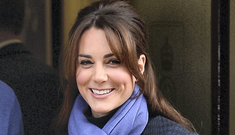 Kate strålede, da hun forleden blev udskrevet fra hospitalet. Nu er hun i sorg over sygeplejerskens selvmord.