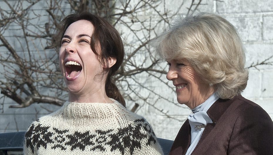 De fik sig et ordenligt grin i dag, tirsdag, Sofie Gråbøl og Camilla Parker Bowles