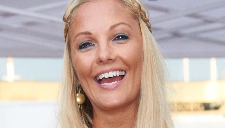 Caroline Fleming havde selskab af sin eksmand, da hun sammen med resten af de fornemmeste danskere drog til fest i Nordafrika