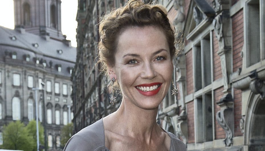 Connie Nielsen er fuldstændig pjattet med Danmarks provo-instruktør.