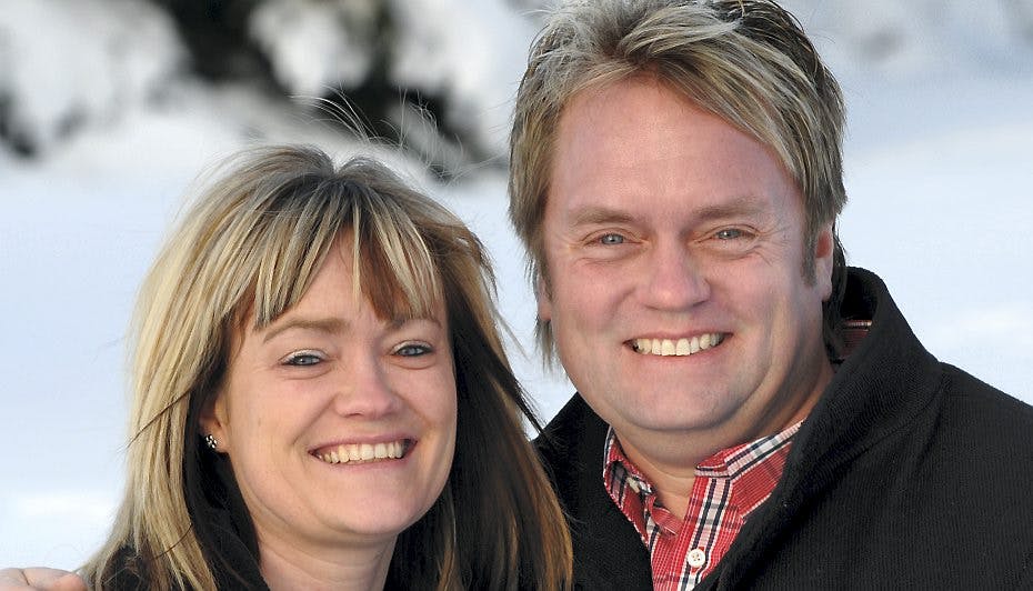 Johnny Hansen tester Gittes tålmodighed.