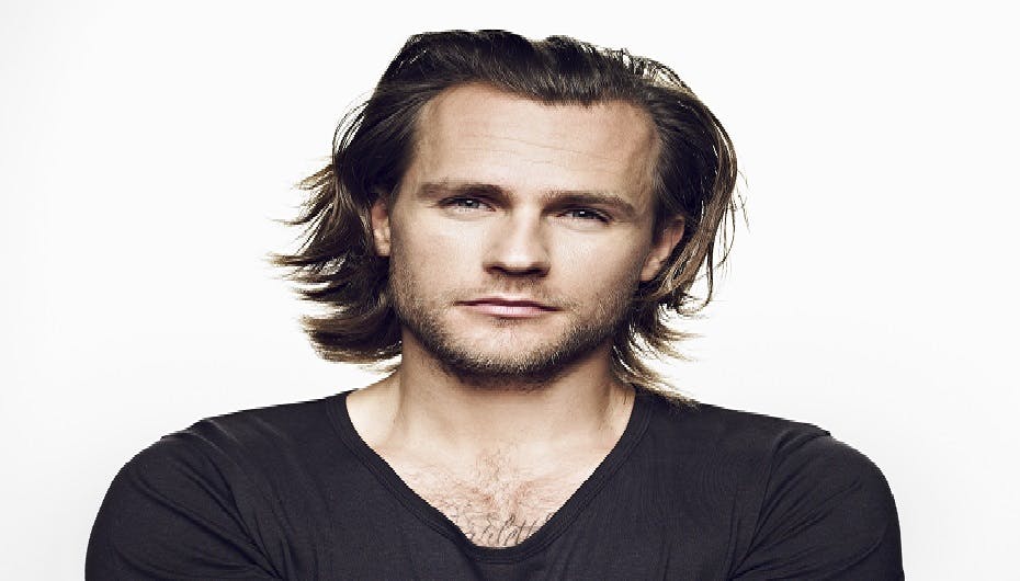 Nik er kommet på Tinder – eller er han?