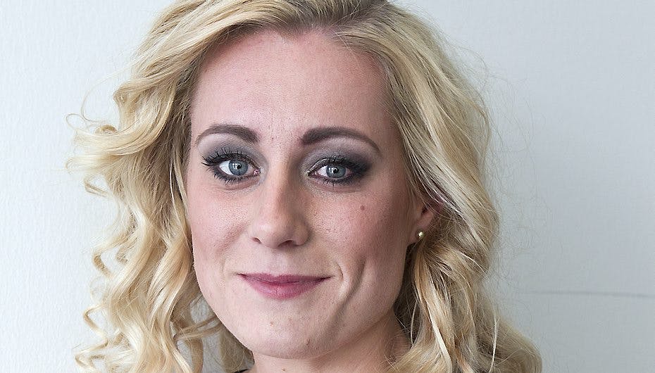 Katja for ikke ligefrem pæne ord med på vejen af Kenny Aleksandr.