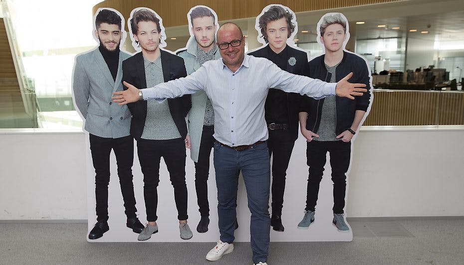 Vores søde chefredaktør kunne ikke dy sig for at blive fotograferet med One Direction-drengene - præcis som du kan