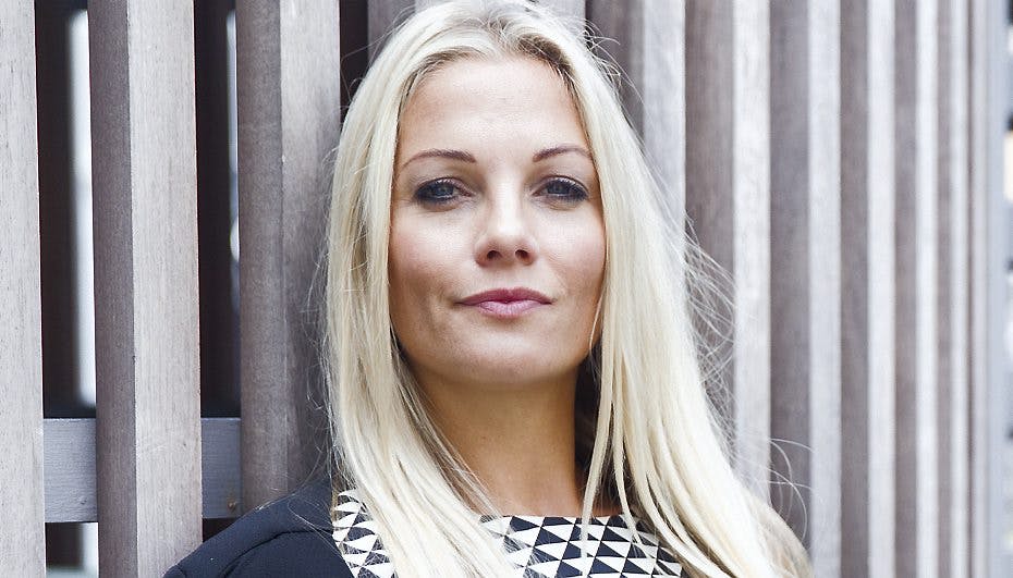 Caroline Fleming blev i går fanget i nøgen-kikser på nettet