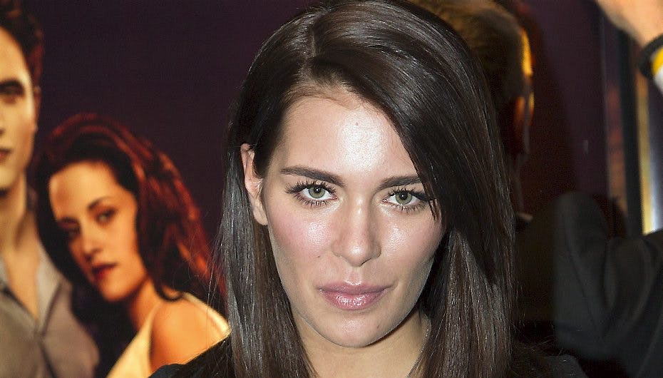 Michala Kjær er blevet masseret gul og blå