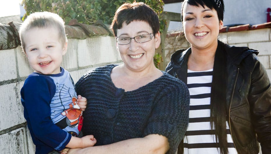 Malous Stellas mor mener, at det er egoistisk af datteren, hvis hun flytter til København