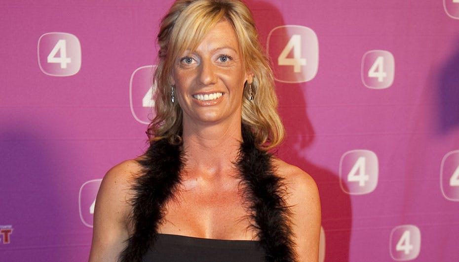 En ny glad og blond Louise