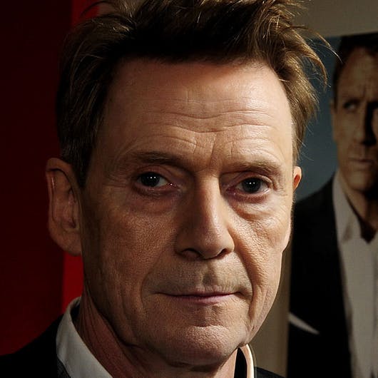 https://imgix.seoghoer.dk/media/se-og-hoer/2010/film-og-tv/februar/jesper-christensen-bond-jpg.jpg