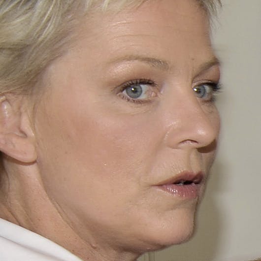 https://imgix.seoghoer.dk/media/se-og-hoer/2010/film-og-tv/september/soes-egelind-svigtweb1-jpg.jpg