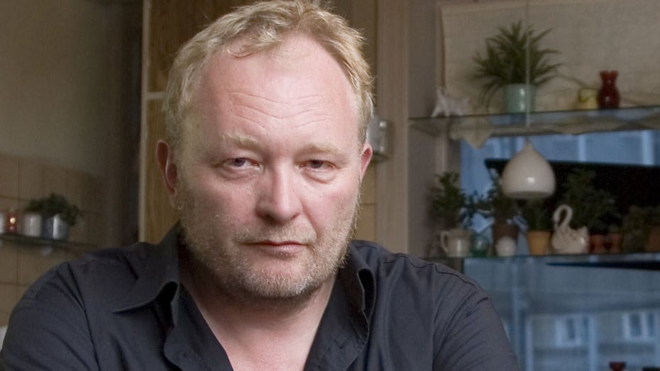 https://imgix.seoghoer.dk/media/se-og-hoer/2010/kendte-dk/august/bjarne-henriksen-skilles-jpg.jpg