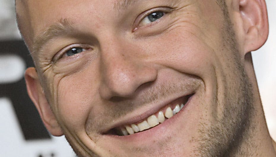 Thomas Gravesen har vist en forkærlighed for piger, der ikke er karrig med at vise sine ypperligheder til de fleste