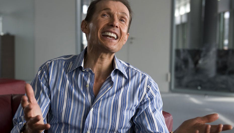 - Jeg ville så gerne, da jeg blev kontaktet, men har ikke tid, fortæller Ole Henriksen om sin aflysning til det populære danseprogram