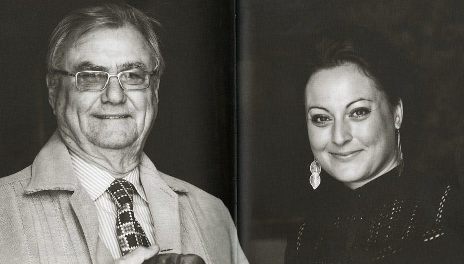 Stephanie er virkelig kommet i søgelyset efter hendes bog om prins Henrik er kommet på gaden