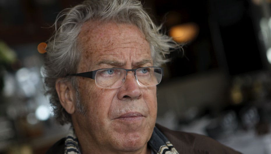 https://imgix.seoghoer.dk/media/se-og-hoer/2010/kendte-dk/januar/jorgen-leth-jordskaelv1-jpg.jpg