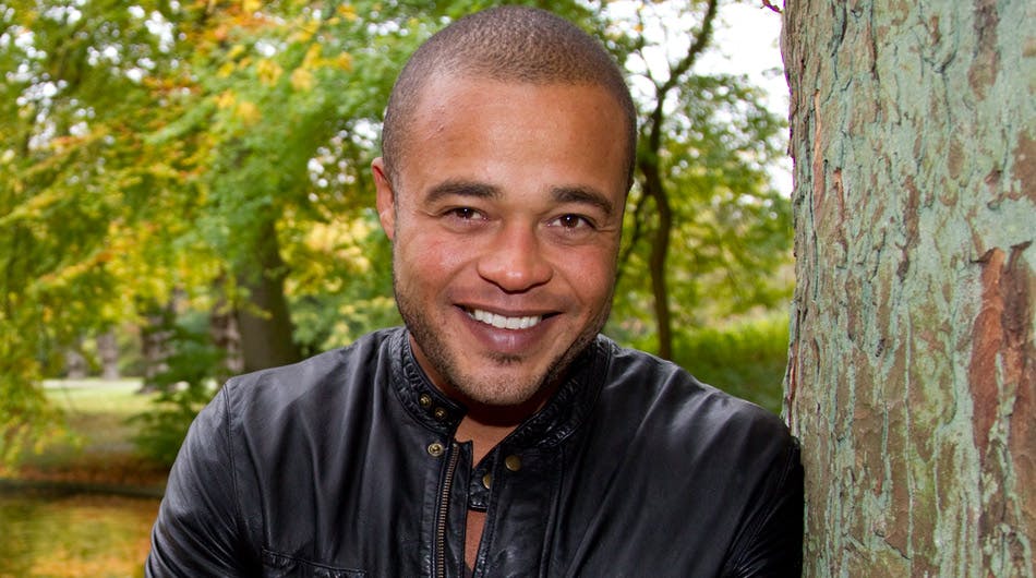 Nu smiler Remee igen