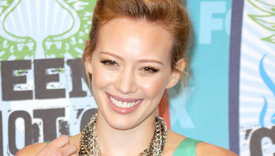 Hilarys kæreste friede til hende med en diamantring til 6 millioner kroner