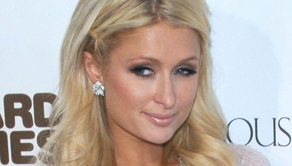 Paris ville rette sin make up på et for hende selv meget uheldigt tidspunkt