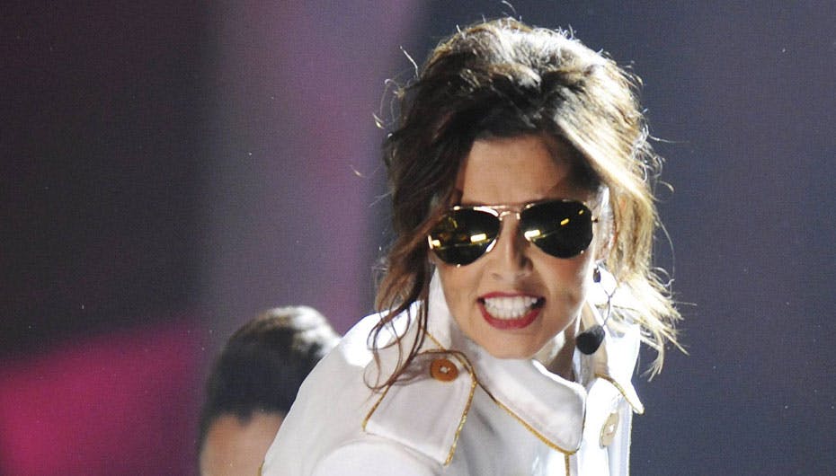 Cheryl Cole optrådte ved Brit Awards i sidste uge - nu har hun meddelt manden, at han godt kan skride
