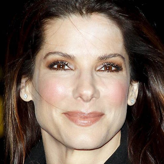 https://imgix.seoghoer.dk/media/se-og-hoer/2010/kendte-udland/februar/sandra-bullock-konshaars1-jpg.jpg