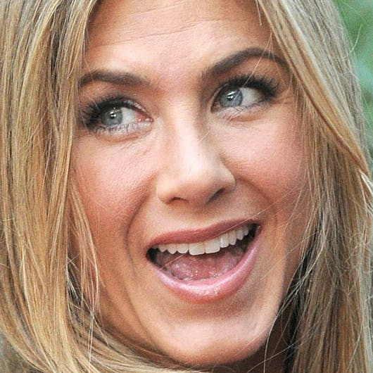 https://imgix.seoghoer.dk/media/se-og-hoer/2010/kendte-udland/september/jennifer-aniston-sexuelt-fo-jpg.jpg