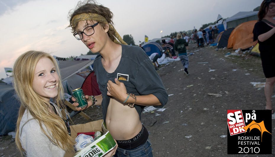 Efter fem dage på campingområdet er du sikret et ødelagt telt, stjålen pung og sure tæer