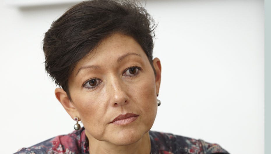 Grevinden har fået talt sin fars død godt igennem med sine to drenge