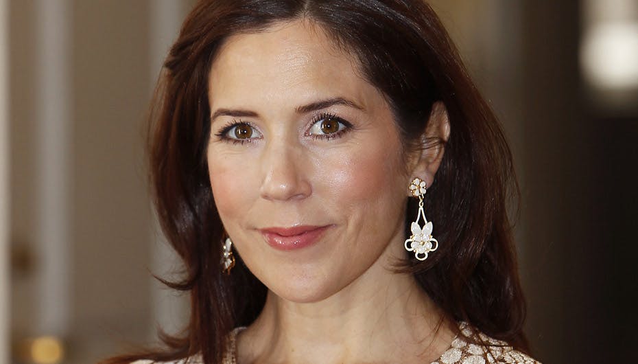 Den altid smilende kronprinsesse Mary er ikke vild med prins Joachims personlighed, og derfor ses kronprins Frederik kun sjældent med sin bror.