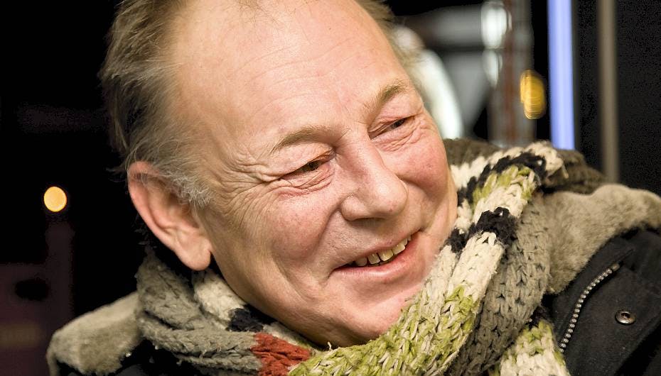 https://imgix.seoghoer.dk/media/se-og-hoer/2010/tema/x-factor/asle-begravet-jpg.jpg