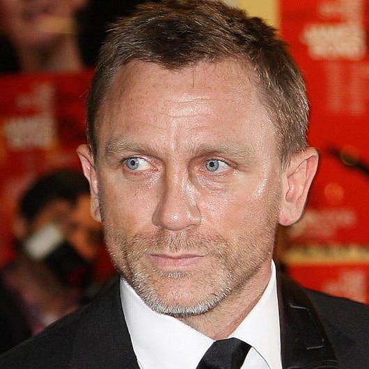 https://imgix.seoghoer.dk/media/se-og-hoer/film-og-tv/d-craig-overtalt-til-jb1-jpg.jpg
