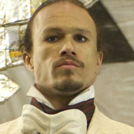 https://imgix.seoghoer.dk/media/se-og-hoer/film-og-tv/heathledgerssidsterolle1-jpg.jpg