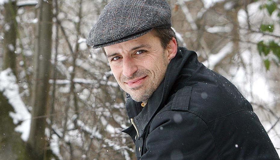 André er ikke en handyman. - Jeg kan ikke stikke en pind i en lort uden at ødelægge begge dele, siger han