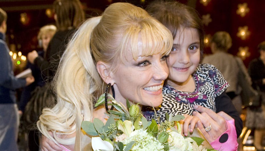 Malena er super glad over, at danskerne gang på gang sender hende videre i danseprogrammet med deres sms-stemmer