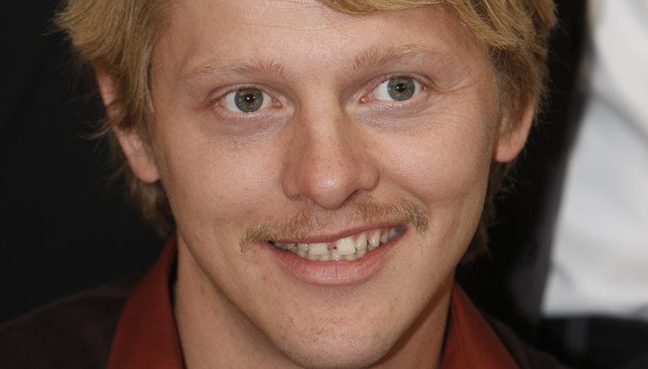 34-årige Thure Lindhardt er en travl herre