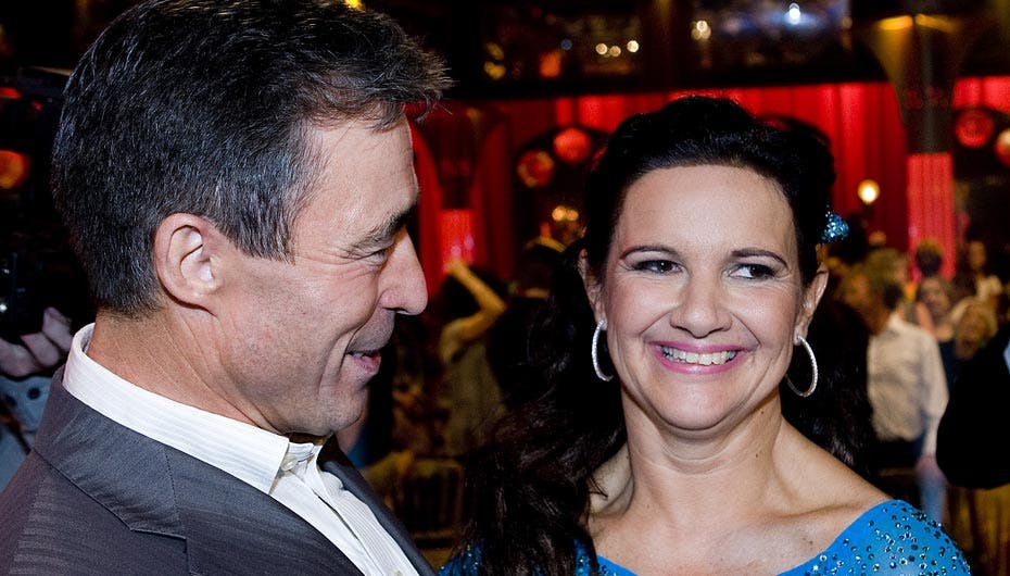 Anders Fogh så Anne-Mette danse i fredags. Hun er nu blevet så glad for dansen, at hun dropper et statsbesøg i Kina