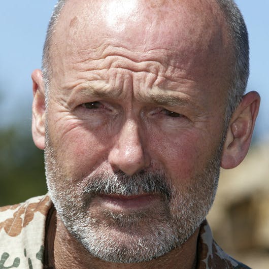 https://imgix.seoghoer.dk/media/se-og-hoer/kendte-danmark/bs-aldrig-i-krig-jpg.jpg