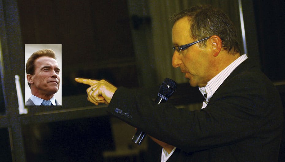 Nørbygaard er ikke bange for at give Arnold Schwarzenegger skylden for sit økonomiske uføre