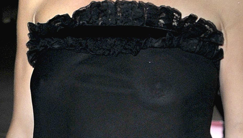 Her kan man ´med lethed se Thereses barm