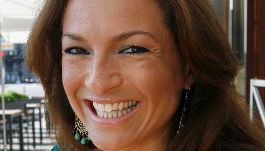 Julie er vild med sin lille nevø