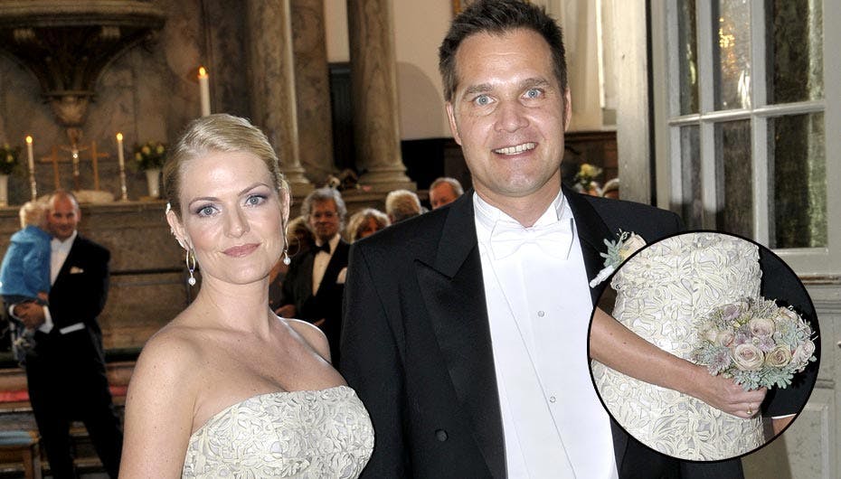 Lotte synes selv, at man kunne ane en lille graviditets-bule på hendes mave ved brylluppet i september