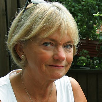https://imgix.seoghoer.dk/media/se-og-hoer/kendte-danmark/pia-k2-jpg.jpg