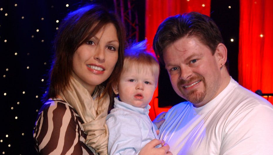 Nina og Stig med sønnen Lucas Alexander, da han var 11 måneder