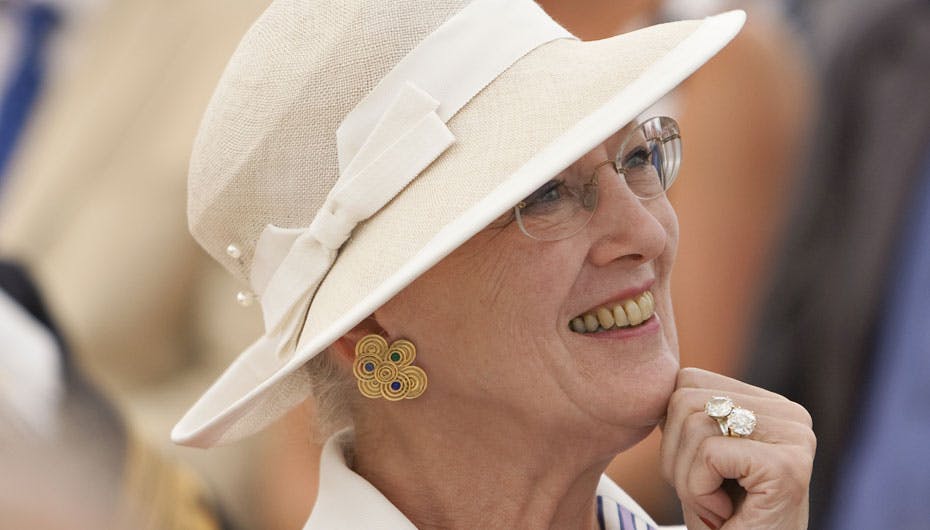 Dronningen læser gerne selv højt af H.C. Andersens eventyr for sine børnebørn